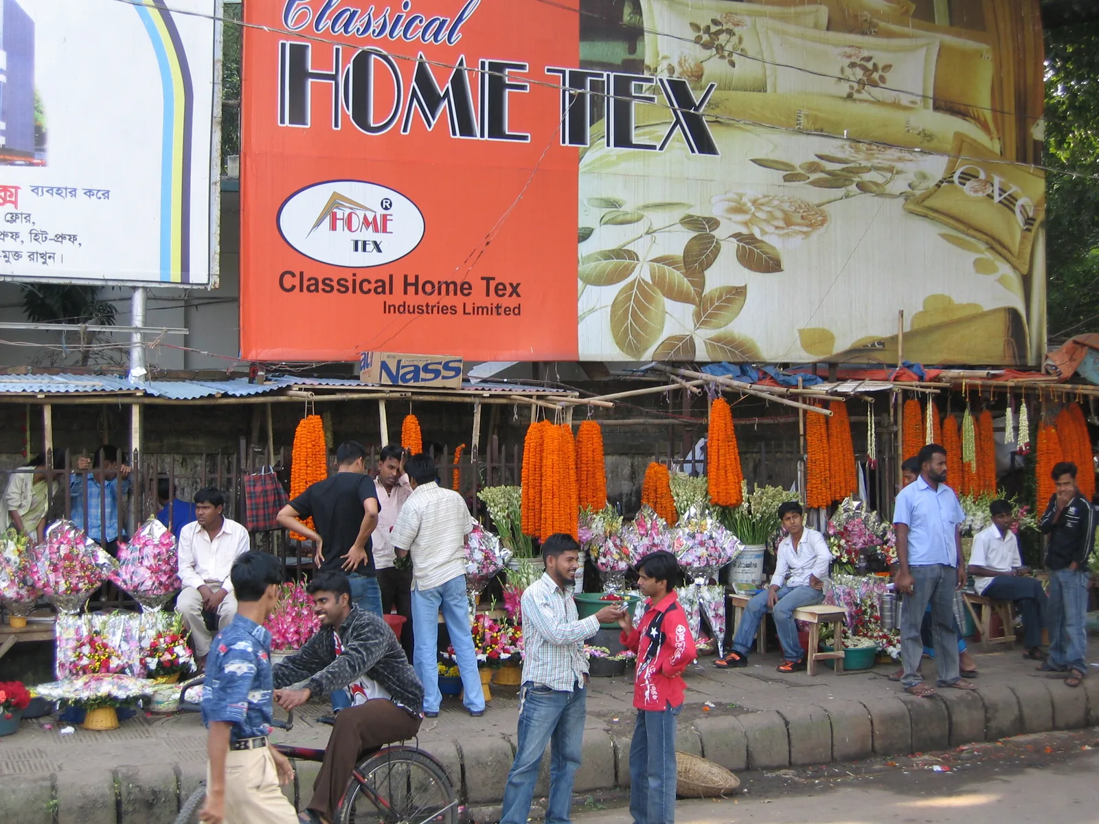 Flower vendors at Shahbag in Dhaka, Bangladesh